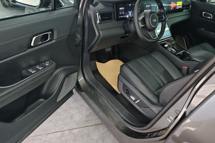 Used Li Auto ONE 2020 Extended-Range 6-Seater Version Driver Seat
