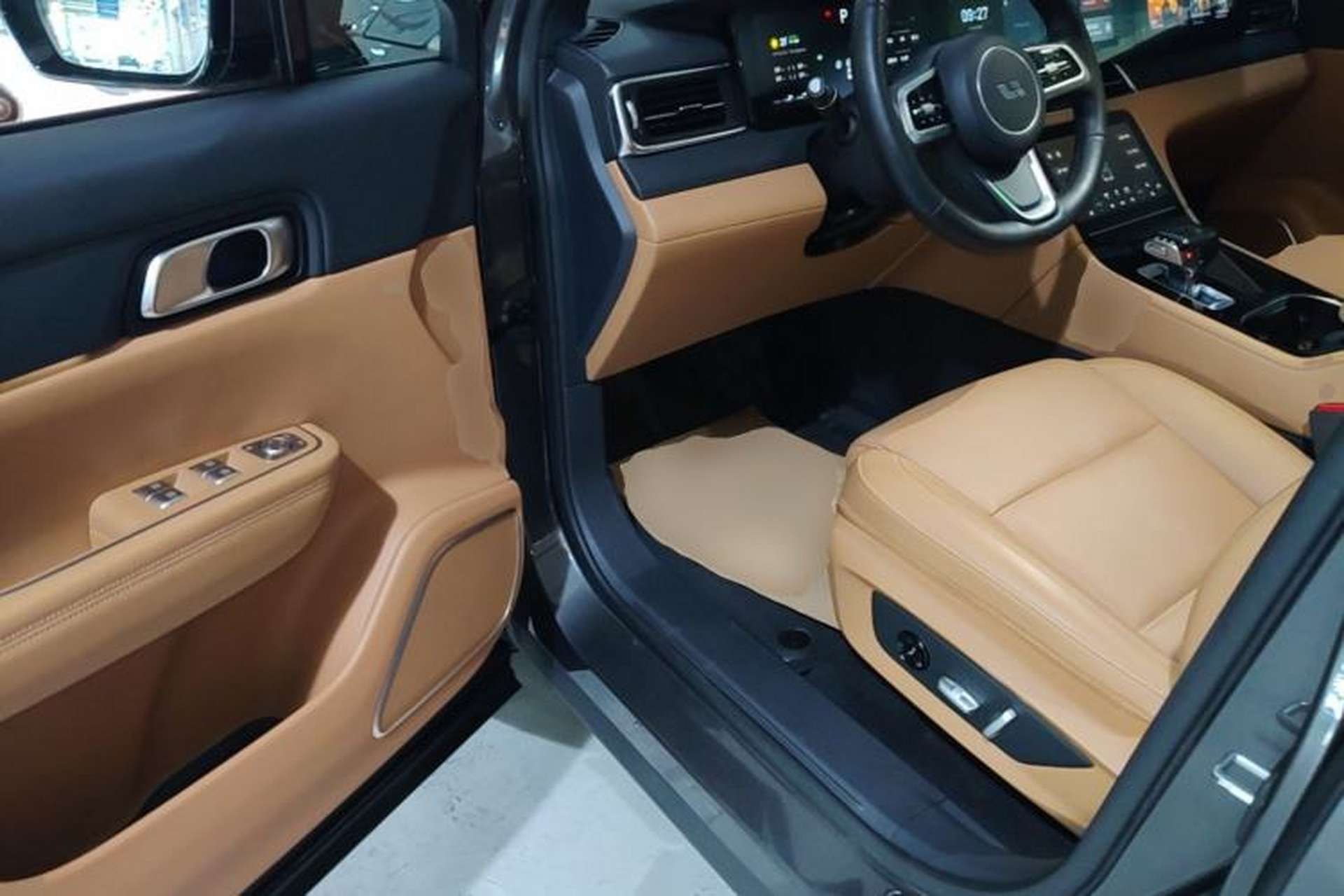 Used Li Auto ONE 2020 Extended-Range 6-Seater Version Driver Seat
