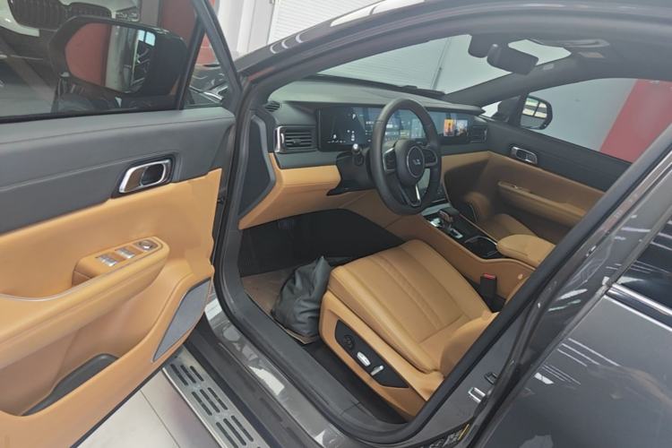 Used Li Auto ONE 2020 Extended-Range 6-Seater Version Driver Seat