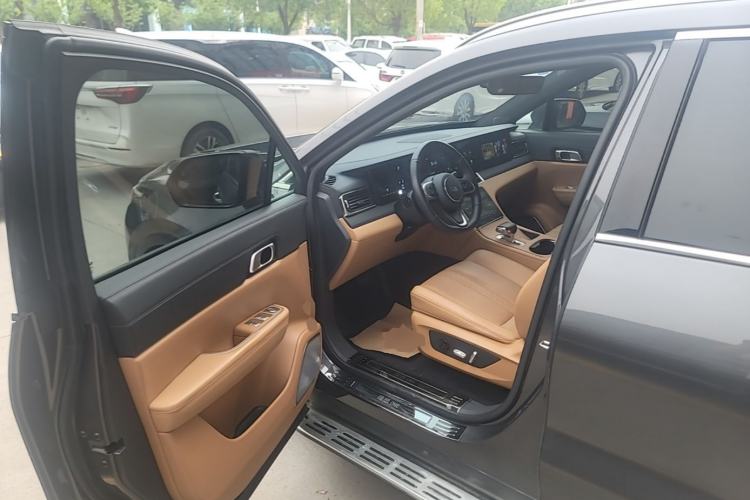 Used Li Auto ONE 2020 Extended-Range 6-Seater Version Driver Seat