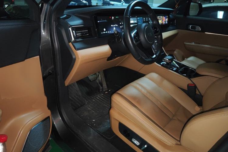 Used Li Auto ONE 2020 Extended-Range 6-Seater Version Driver Seat