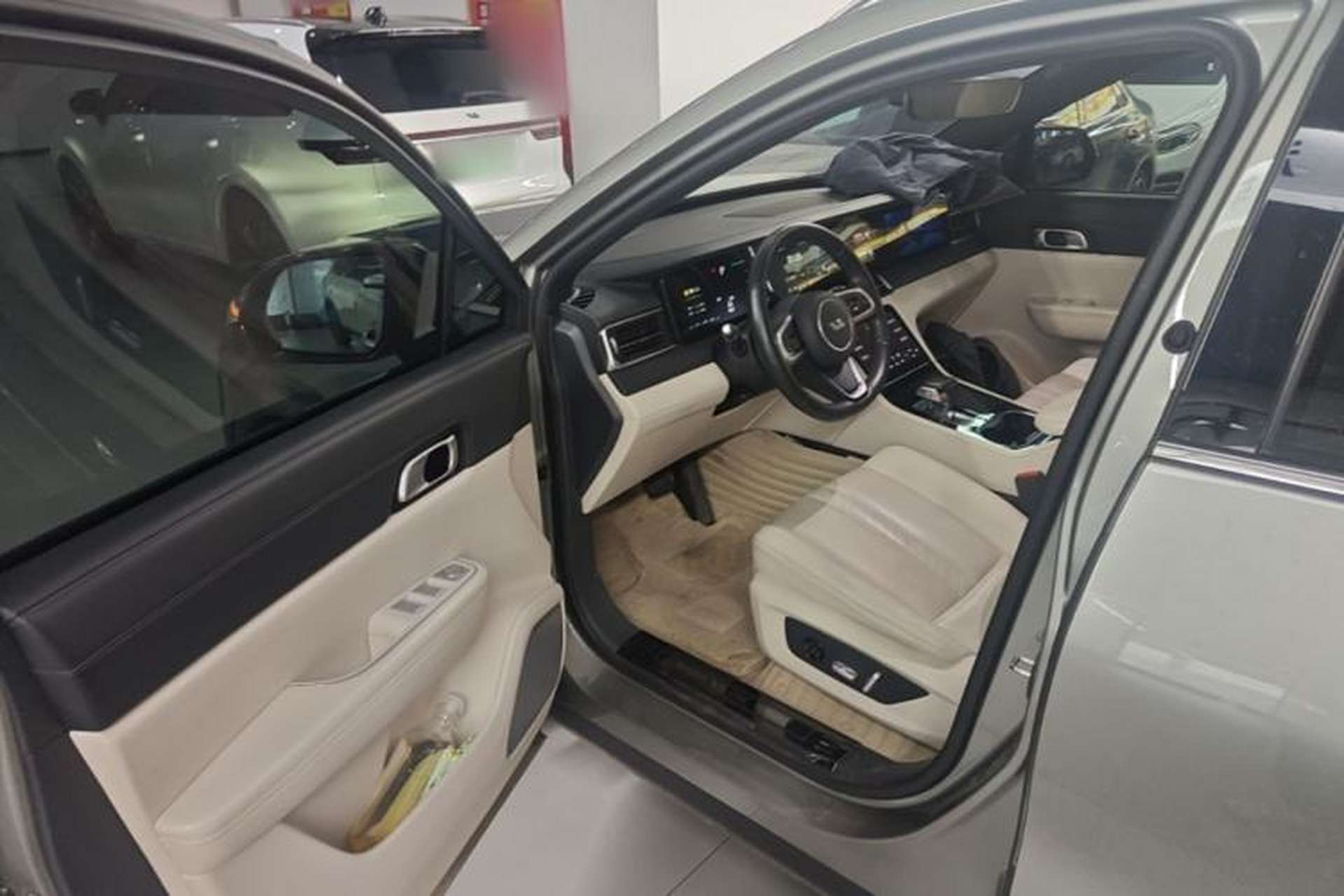 Used Li Auto ONE 2020 Extended-Range 6-Seater Version Driver Seat