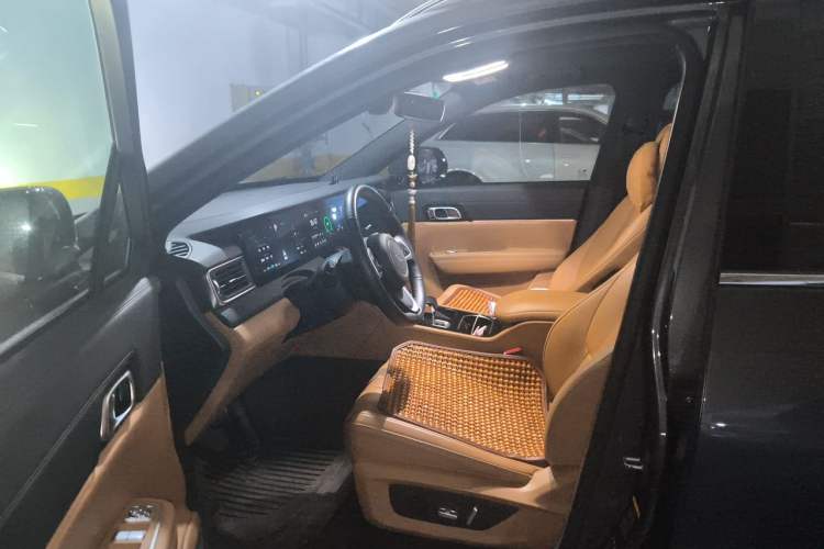 Used Li Auto ONE 2020 Extended-Range 6-Seater Version Driver Seat