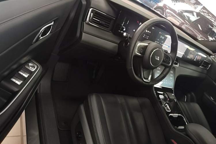 Used Li Auto ONE 2020 Extended-Range 6-Seater Version Driver Seat