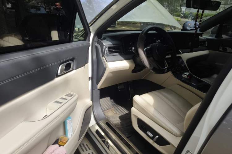 Used Li Auto ONE 2020 Extended-Range 6-Seater Version Driver Seat