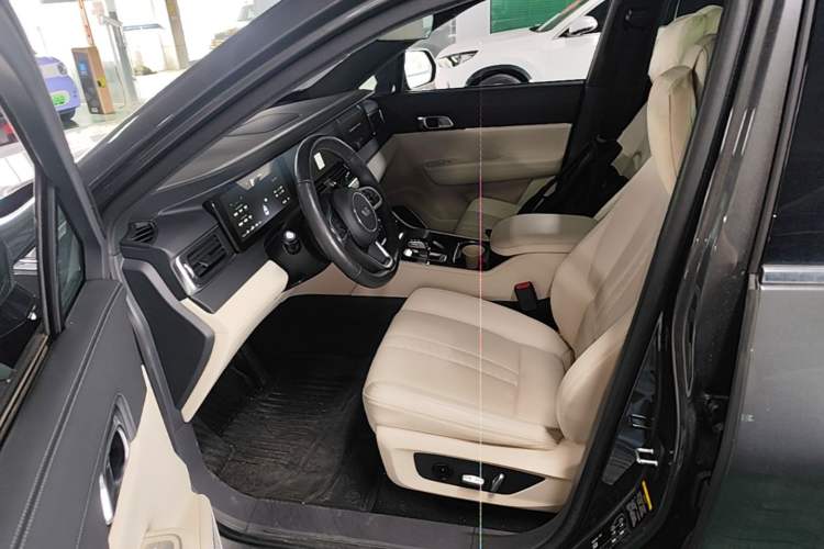 Used Li Auto ONE 2020 Extended-Range 6-Seater Version Driver Seat