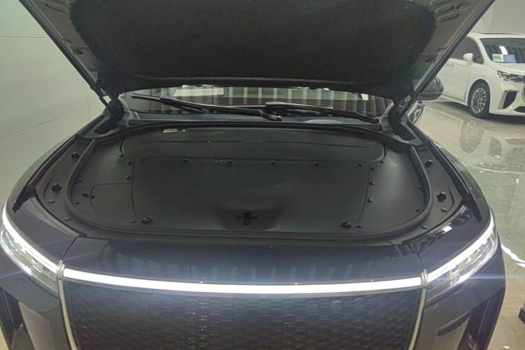 Used Li Auto ONE 2020 Extended-Range 6-Seater Version Engine Bay
