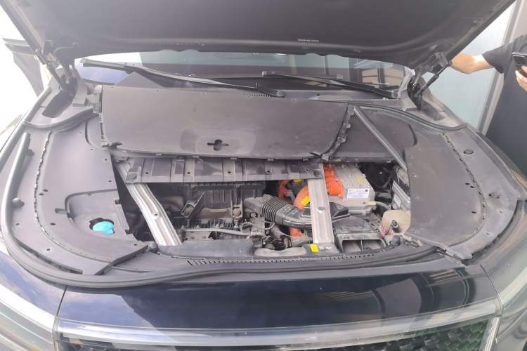 Used Li Auto ONE 2020 Extended-Range 6-Seater Version Engine Bay