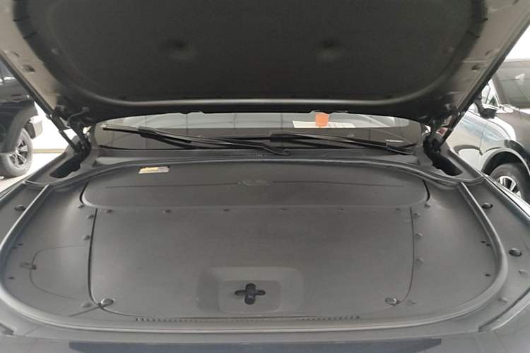 Used Li Auto ONE 2020 Extended-Range 6-Seater Version Engine Bay