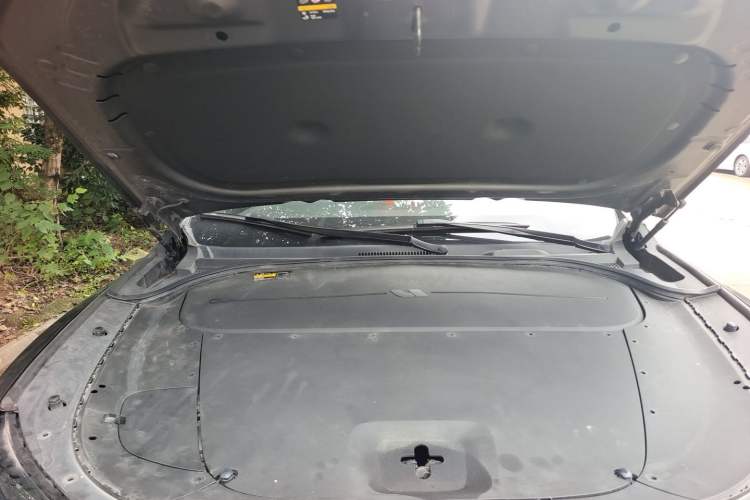 Used Li Auto ONE 2020 Extended-Range 6-Seater Version Engine Bay
