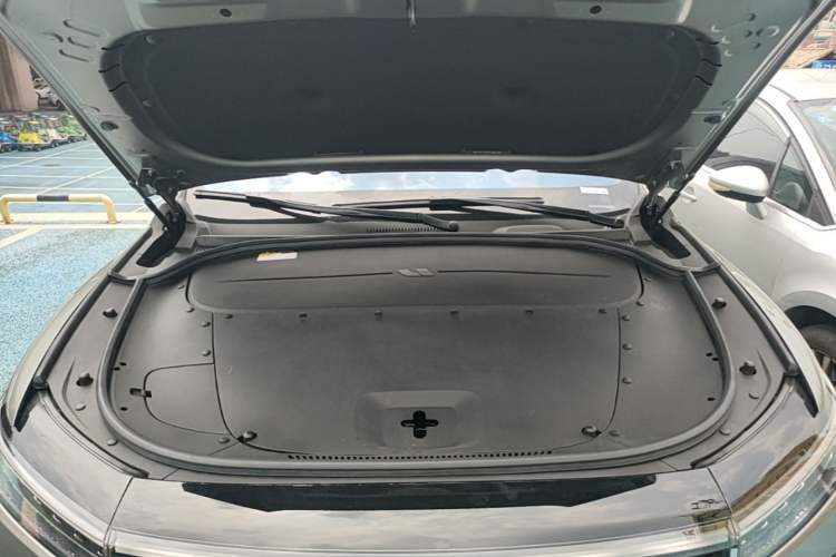 Used Li Auto ONE 2020 Extended-Range 6-Seater Version Engine Bay