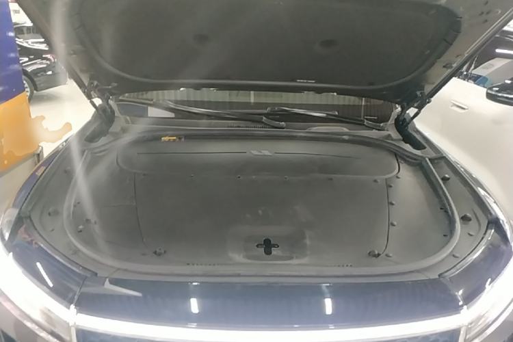 Used Li Auto ONE 2020 Extended-Range 6-Seater Version Engine Bay