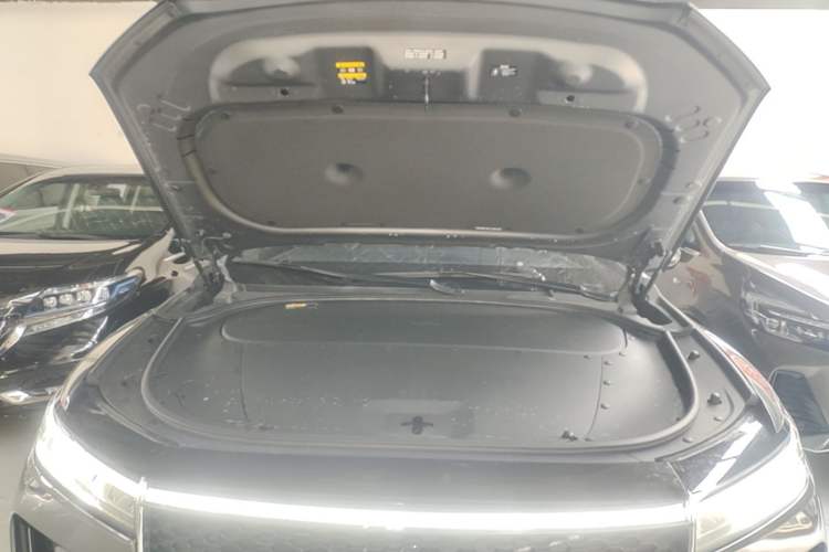 Used Li Auto ONE 2020 Extended-Range 6-Seater Version Engine Bay