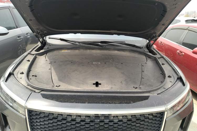 Used Li Auto ONE 2020 Extended-Range 6-Seater Version Engine Bay