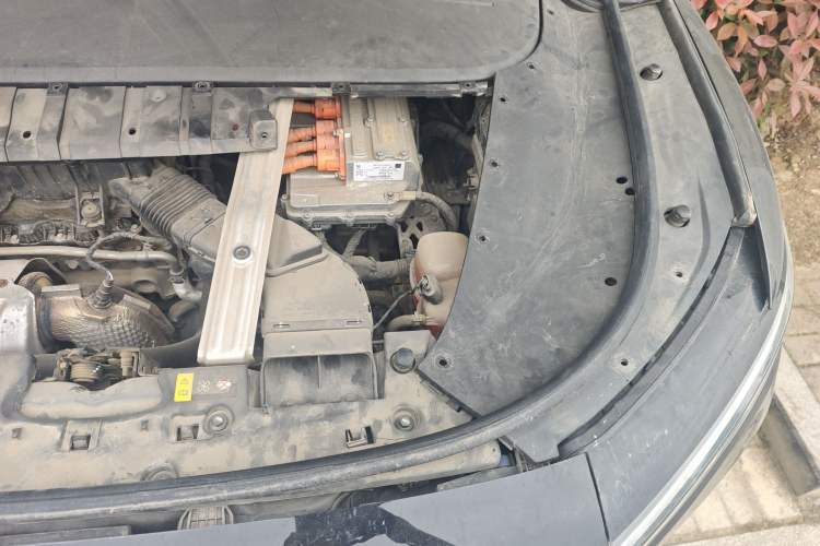 Used Li Auto ONE 2020 Extended-Range 6-Seater Version Engine Bay Left