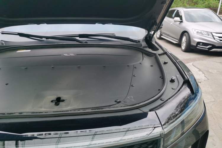 Used Li Auto ONE 2020 Extended-Range 6-Seater Version Engine Bay Left