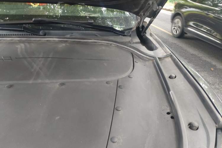 Used Li Auto ONE 2020 Range-Extended 7-Seater Version Engine Bay Left