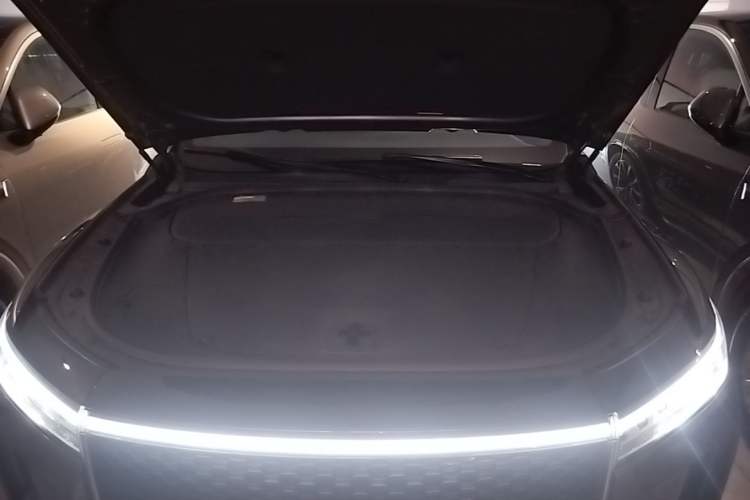 Used Li Auto ONE 2020 Extended-Range 6-Seater Version Engine Bay