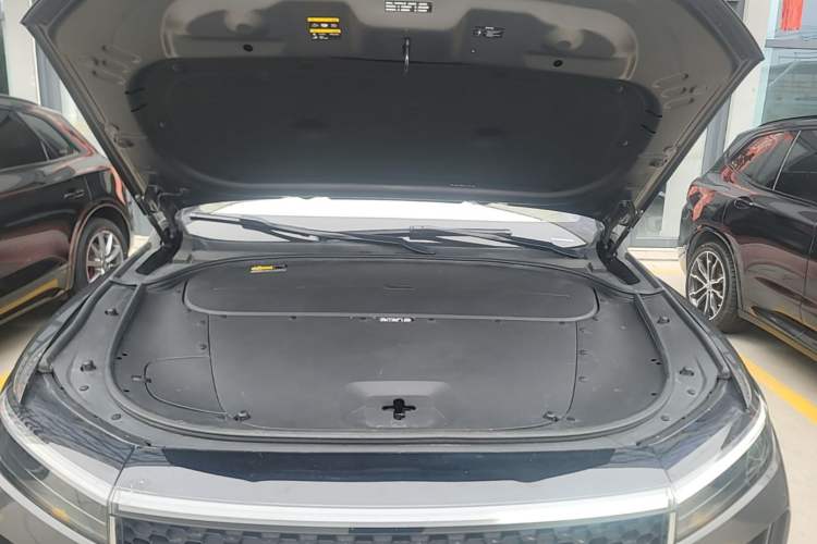 Used Li Auto ONE 2020 Extended-Range 6-Seater Version Engine Bay