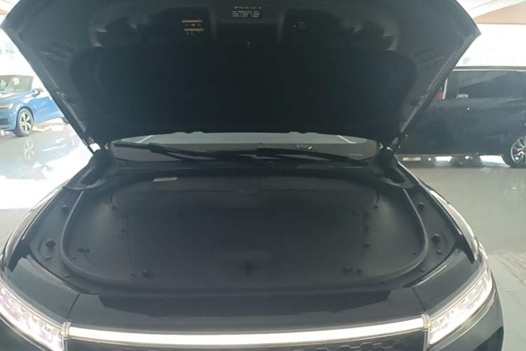 Used Li Auto ONE 2020 Extended-Range 6-Seater Version Engine Bay