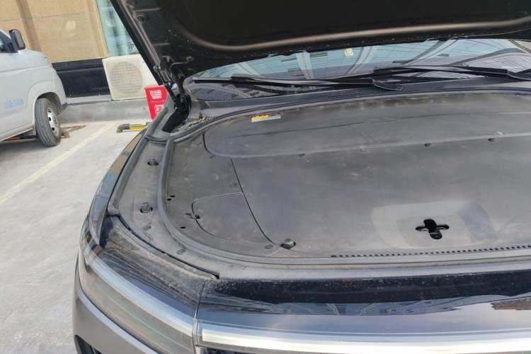 Used Li Auto ONE 2020 Extended-Range 6-Seater Version Engine Bay Right