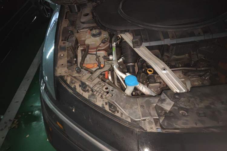 Used Li Auto ONE 2020 Extended-Range 6-Seater Version Engine Bay Right