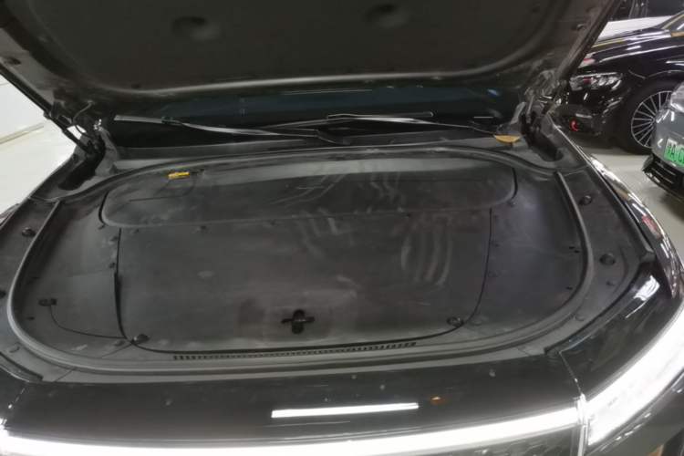 Used Li Auto ONE 2020 Extended-Range 6-Seater Version Engine Bay