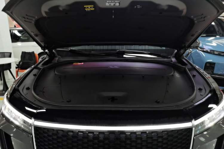 Used Li Auto ONE 2020 Extended-Range 6-Seater Version Engine Bay