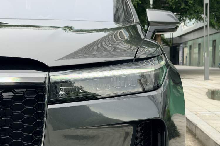 Used Li Auto ONE 2020 Extended-Range 6-Seater Version Exterior 12