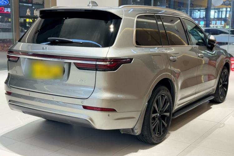 Used Li Auto ONE 2020 Extended-Range 6-Seater Version Exterior 2