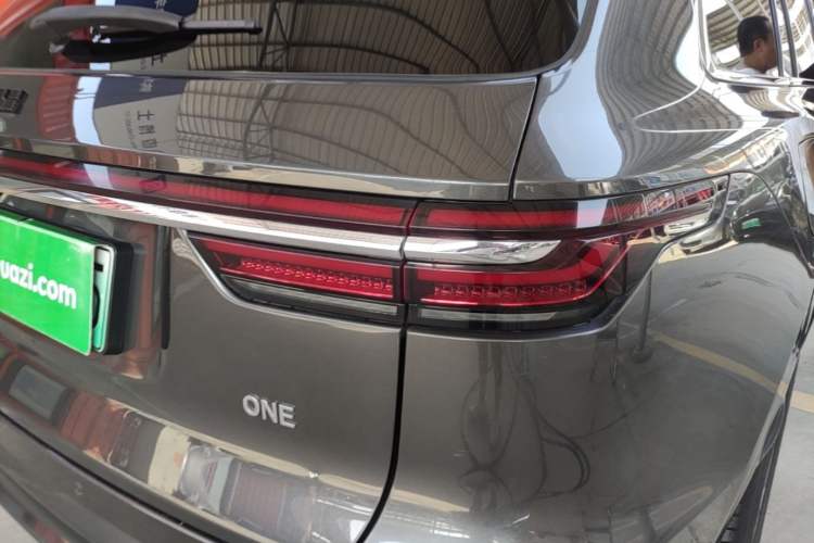 Used Li Auto ONE 2020 Extended-Range 6-Seater Version Exterior 3
