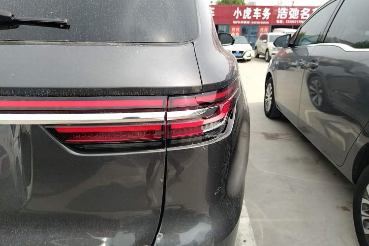 Used Li Auto ONE 2020 Extended-Range 6-Seater Version Exterior 3