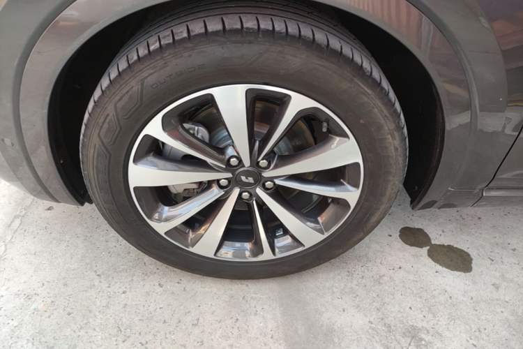 Used Li Auto ONE 2020 Extended-Range 6-Seater Version Exterior 4