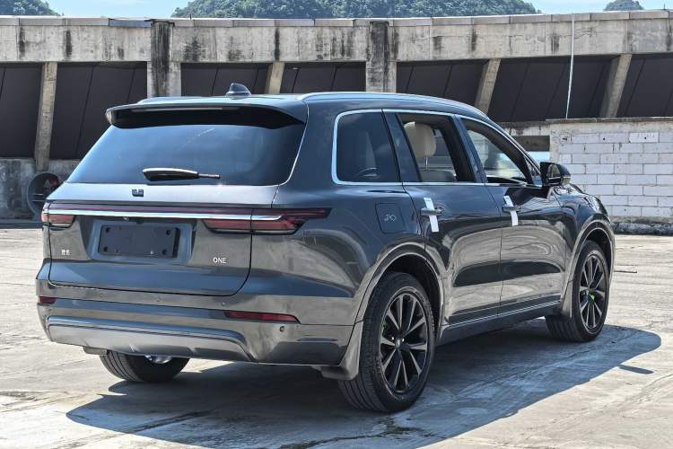 Used Li Auto ONE 2020 Extended-Range 6-Seater Version Exterior 4