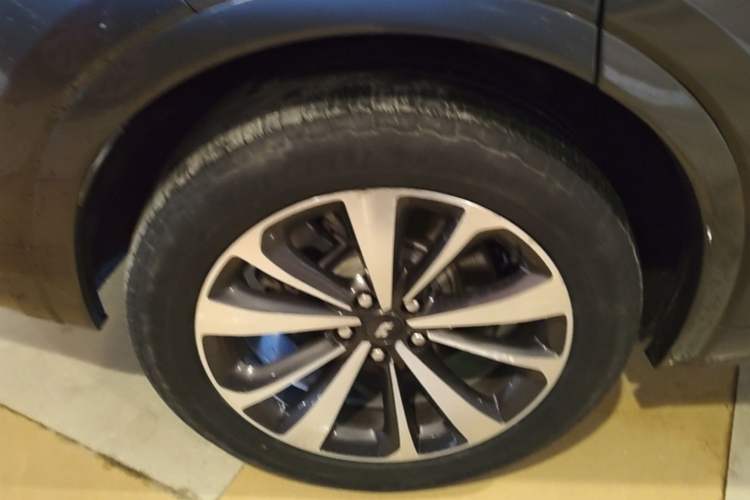 Used Li Auto ONE 2020 Extended-Range 6-Seater Version Exterior 5