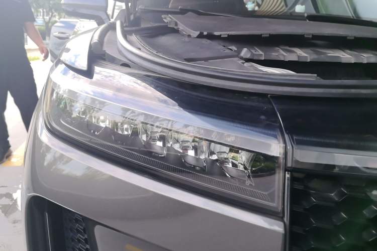 Used Li Auto ONE 2020 Extended-Range 6-Seater Version Exterior 6