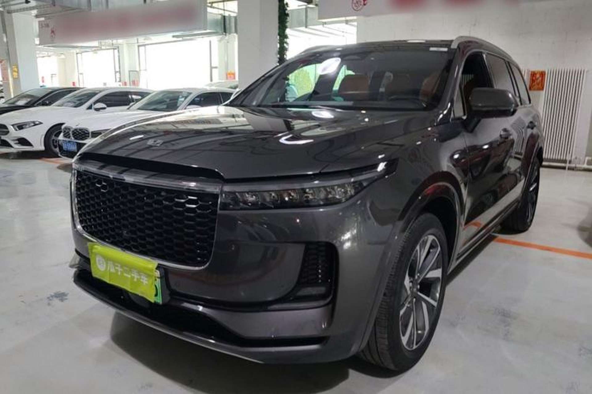 Used Li Auto ONE 2020 Extended-Range 6-Seater Version Front Left 45 Deg