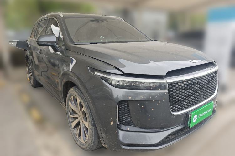Used Li Auto ONE 2020 Extended-Range 6-Seater Version Front Right 45 Deg