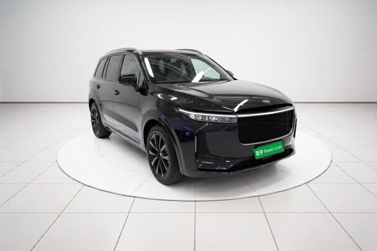 Used Li Auto ONE 2020 Extended-Range 6-Seater Version Front Right 45 Deg