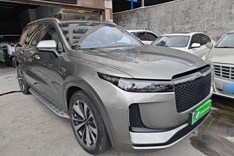Used Li Auto ONE 2020 Extended-Range 6-Seater Version Front Right 45 Deg