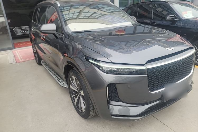 Used Li Auto ONE 2020 Extended-Range 6-Seater Version Front Right 45 Deg