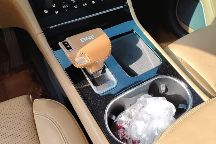 Used Li Auto ONE 2020 Extended-Range 6-Seater Version Gear Lever