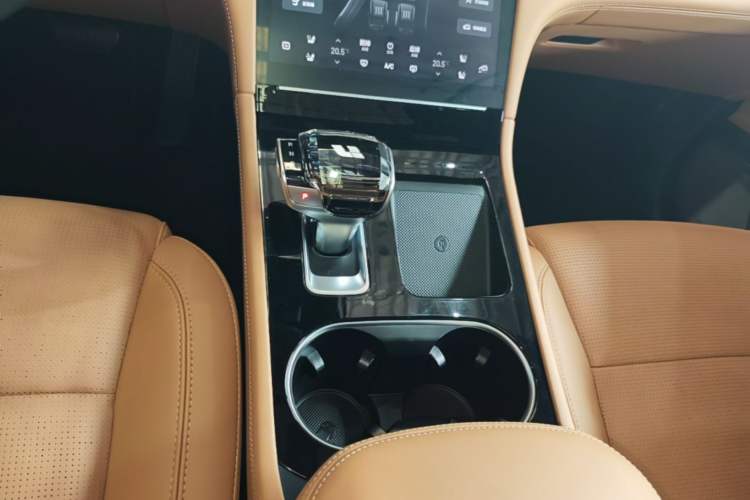 Used Li Auto ONE 2020 Extended-Range 6-Seater Version Gear Lever