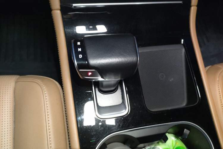 Used Li Auto ONE 2020 Extended-Range 6-Seater Version Gear Lever