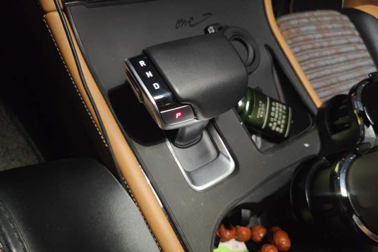 Used Li Auto ONE 2020 Extended-Range 6-Seater Version Gear Lever