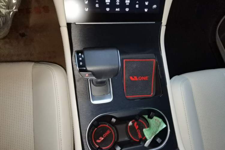 Used Li Auto ONE 2020 Extended-Range 6-Seater Version Gear Lever