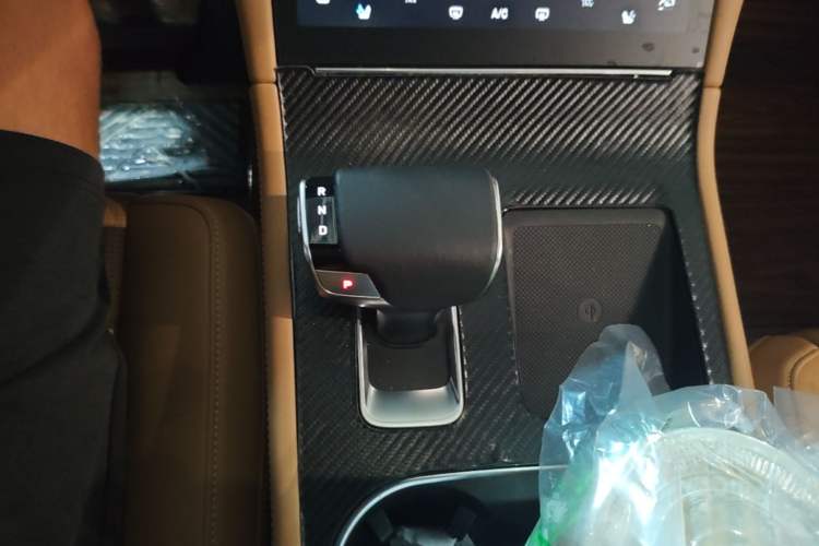 Used Li Auto ONE 2020 Extended-Range 6-Seater Version Gear Lever