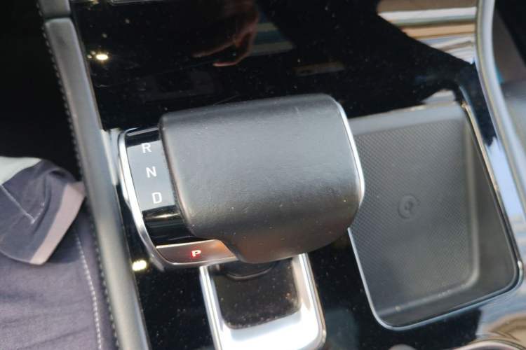 Used Li Auto ONE 2020 Extended-Range 6-Seater Version Gear Lever