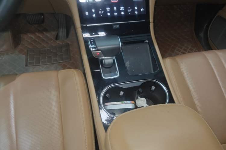 Used Li Auto ONE 2020 Extended-Range 6-Seater Version Gear Lever