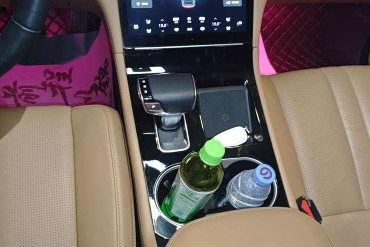 Used Li Auto ONE 2020 Extended-Range 6-Seater Version Gear Lever